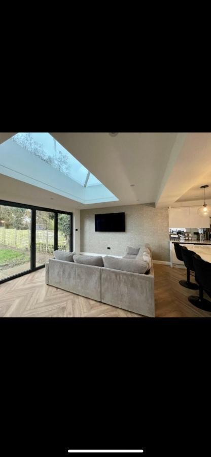 3 Bedroom House Hildenborough Exterior photo