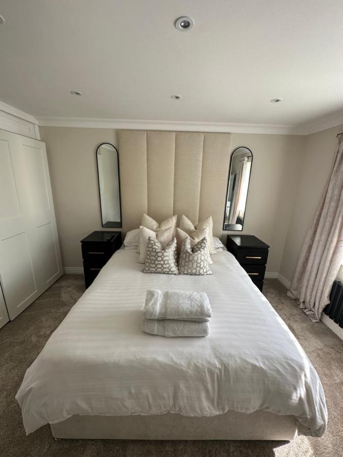 3 Bedroom House Hildenborough Exterior photo