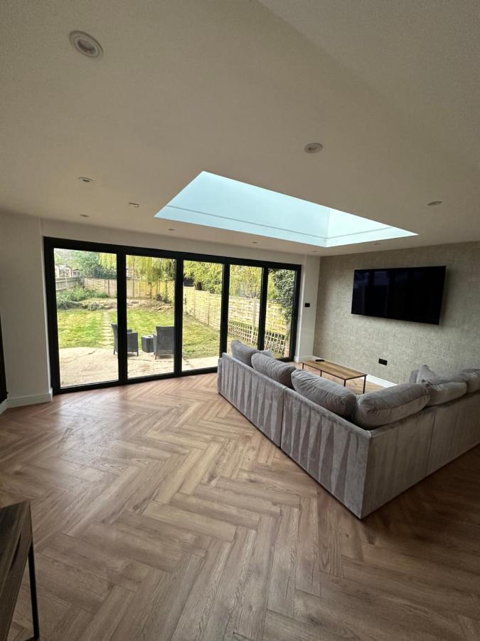3 Bedroom House Hildenborough Exterior photo