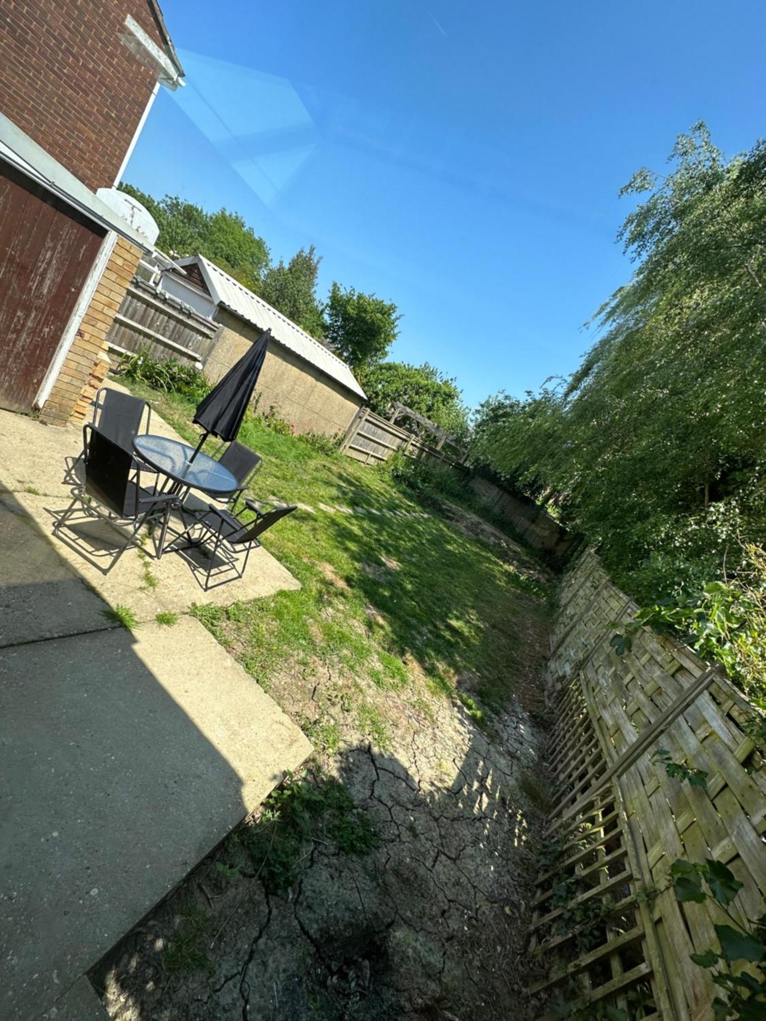 3 Bedroom House Hildenborough Exterior photo